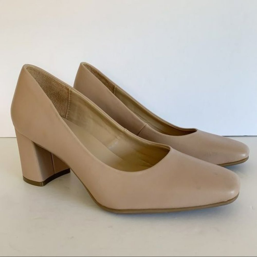 Naturalizer Warner Nude Square Toe Slip On Block Heel Pump 8.5